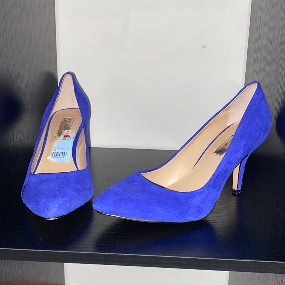 Blue Pointed Heels